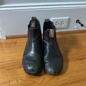 Blundstone Chelsea Boots #500 *Need new soles*